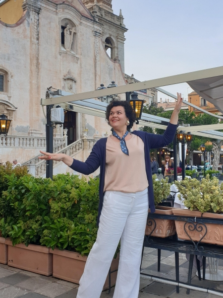 Yuliia (Pays-Bas) / Réf. 92689 / Adhérente Agence Amélie