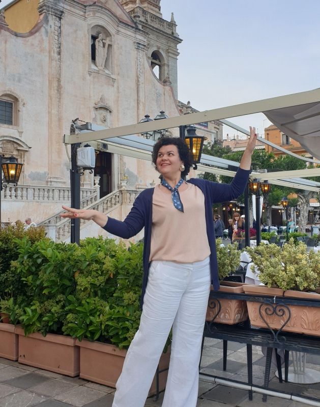 Photo de Yuliia (Pays-Bas) / Réf. 92689 / Agence Amélie