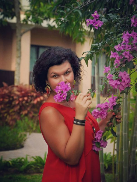 Yuliia (Pays-Bas) / Réf. 92689 / Adhérente Agence Amélie