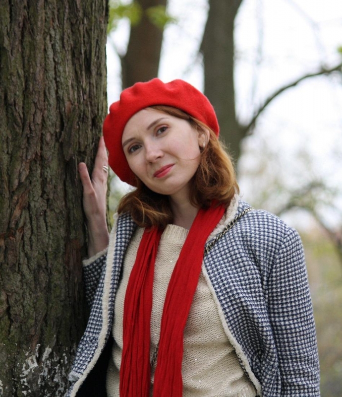 Photo de Olga / Réf. 92703 / Agence Amélie