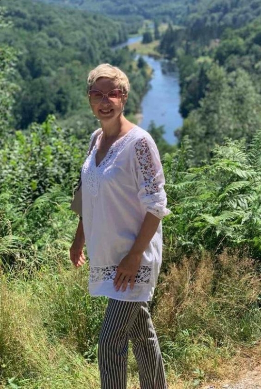 Photo de Olena (Bruxelles) / Réf. 92704 / Agence Amélie