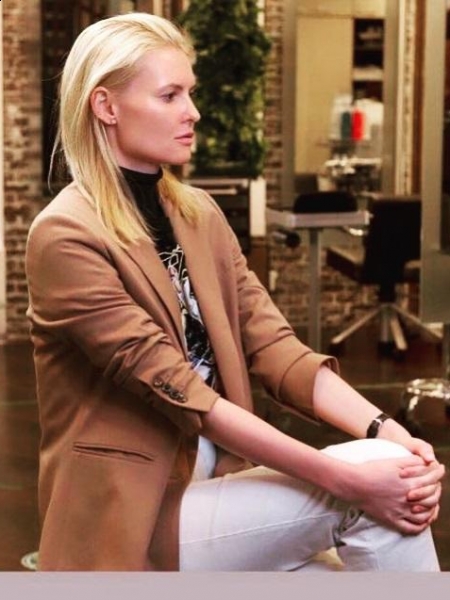 Anna  / Réf. 92705 / Adhérente Agence Amélie