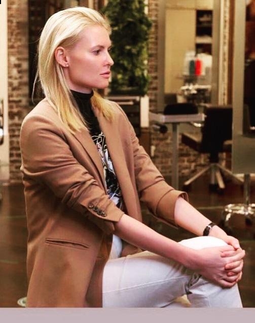 Photo de Anna  / Réf. 92705 / Agence Amélie