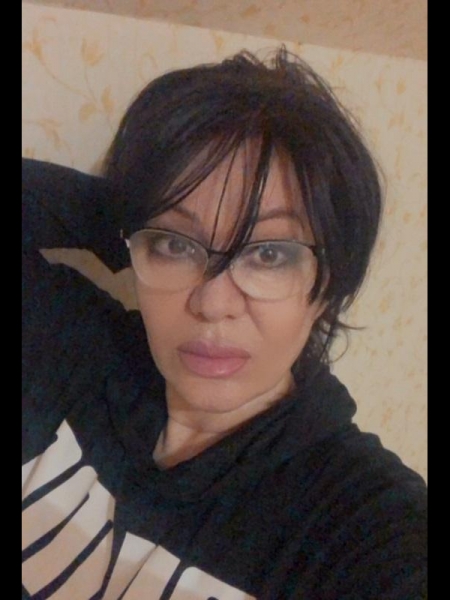 Marina / Réf. 92709 / Adhérente Agence Amélie