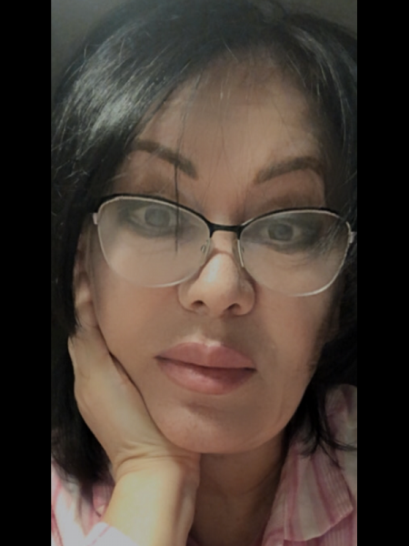 Marina / Réf. 92709 / Adhérente Agence Amélie