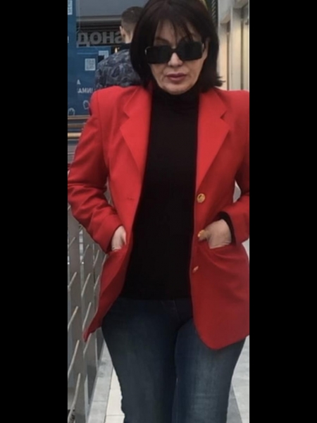 Marina / Réf. 92709 / Adhérente Agence Amélie