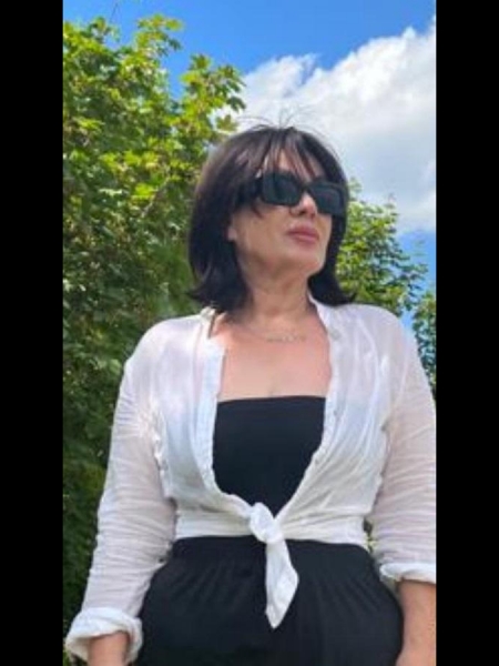 Marina / Réf. 92709 / Adhérente Agence Amélie