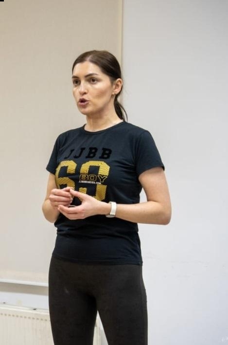 Photo de Yulia / Réf. 92714 / Agence Amélie