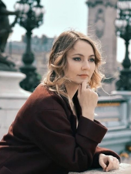 Anna (Metz) / Réf. 92721 / Adhérente Agence Amélie