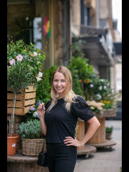 Anna (Metz) / Réf. 92721 / Adhérente Agence Amélie