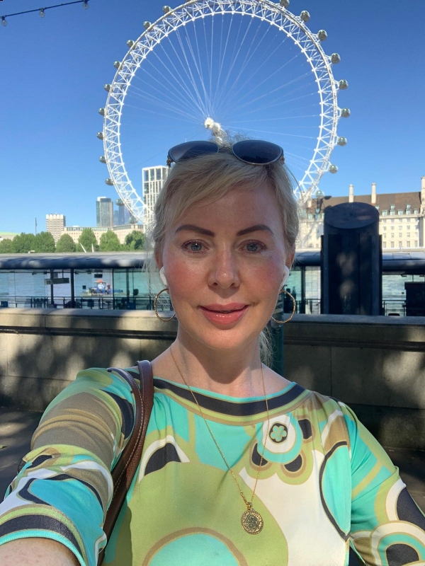 Photo de Larissa (Londres) / Réf. 92738 / Agence Amélie