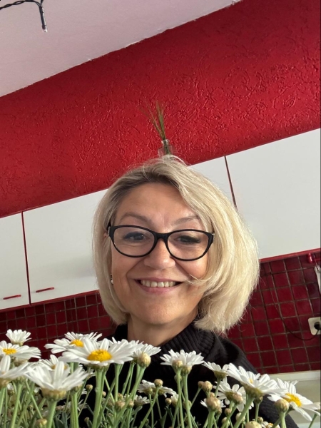 Nadejda (Metz) / Réf. 92758 / Adhérente Agence Amélie