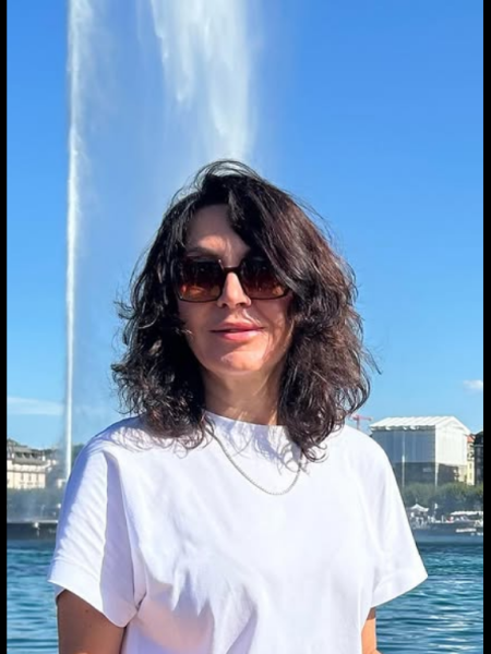 Elena (Genève) / Réf. 92773 / Adhérente Agence Amélie