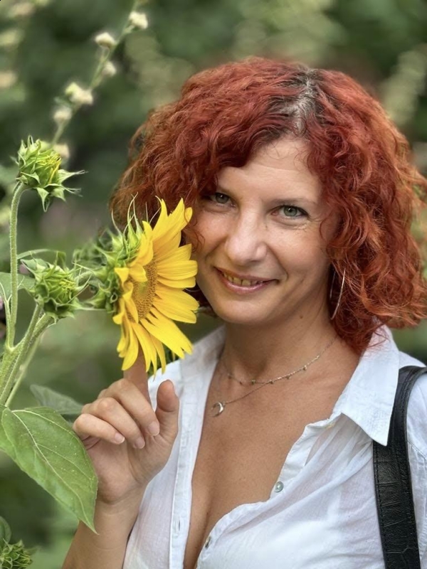 Photo de Svetlana (Espagne) / Réf. 92776 / Agence Amélie