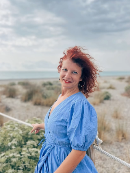 Svetlana (Espagne) / Réf. 92776 / Adhérente Agence Amélie