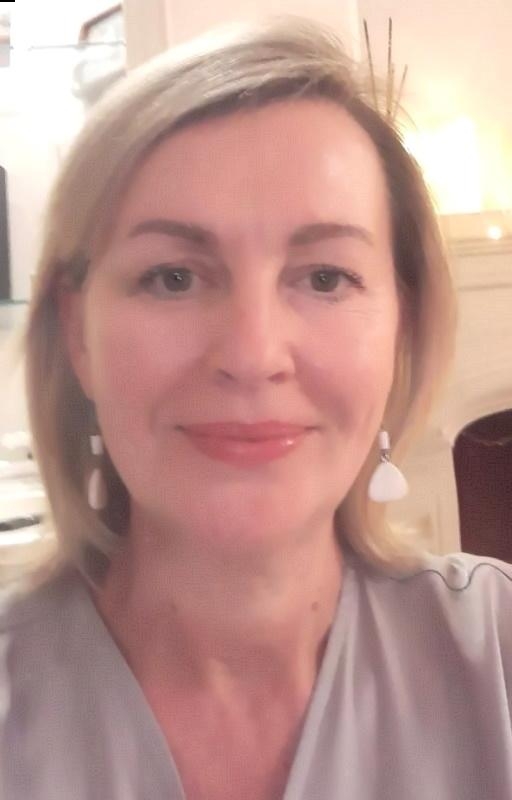 Photo de Oksana (Cannes) / Réf. 92777 / Agence Amélie