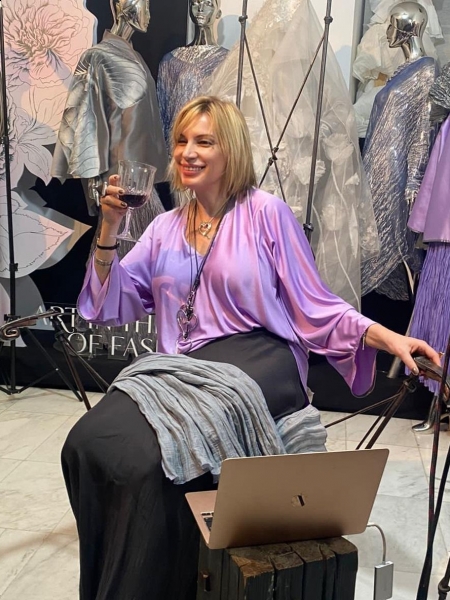 Julia / Réf. 92759 / Adhérente Agence Amélie