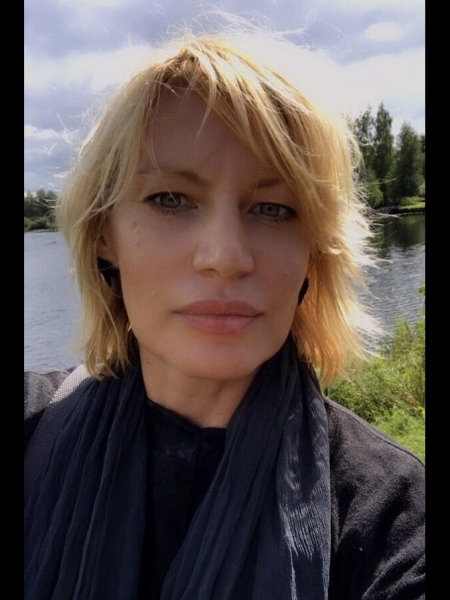 Julia / Réf. 92759 / Adhérente Agence Amélie