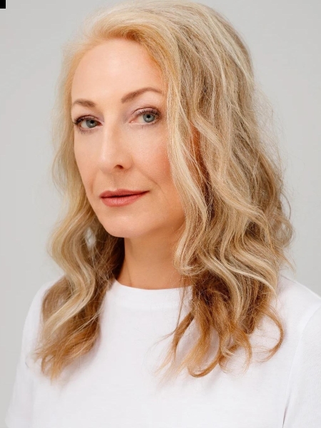 Irina (Evreux) / Réf. 92793 / Adhérente Agence Amélie
