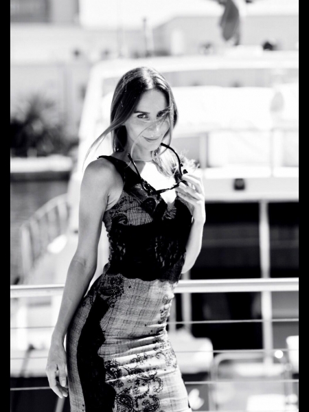 Svetlana (Italie) / Réf. 92800 / Adhérente Agence Amélie