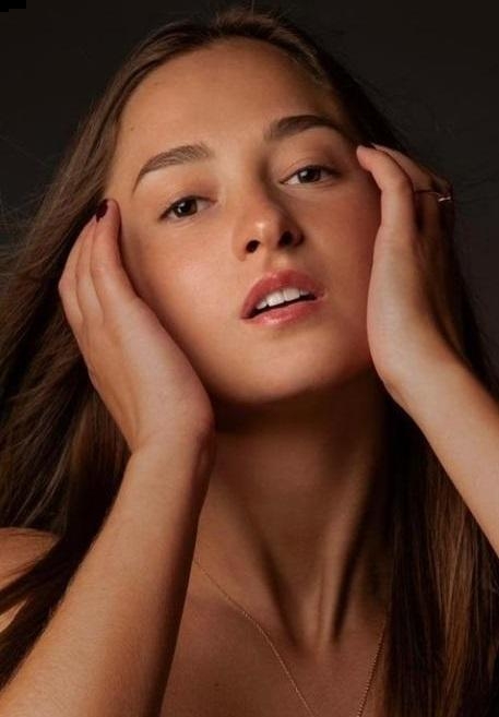 Photo de Kristina (Chypre) / Réf. 92802 / Agence Amélie