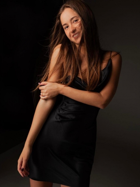 Kristina (Chypre) / Réf. 92802 / Adhérente Agence Amélie