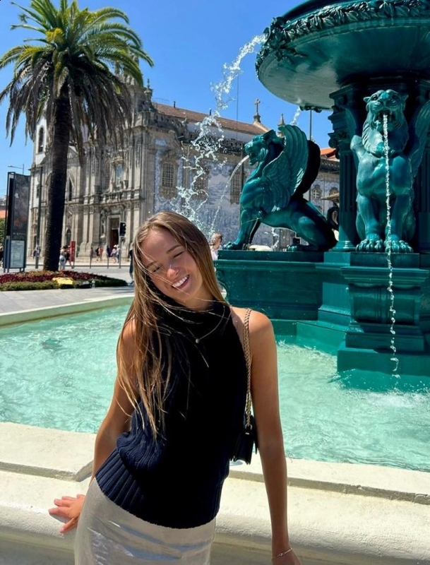 Photo de Kristina (Chypre) / Réf. 92802 / Agence Amélie