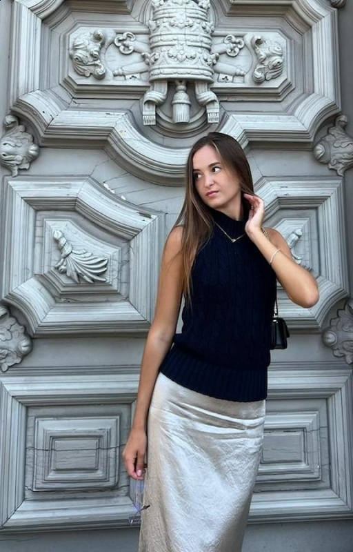 Photo de Kristina (Chypre) / Réf. 92802 / Agence Amélie