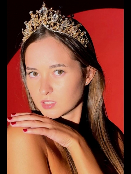 Kristina (Chypre) / Réf. 92802 / Adhérente Agence Amélie