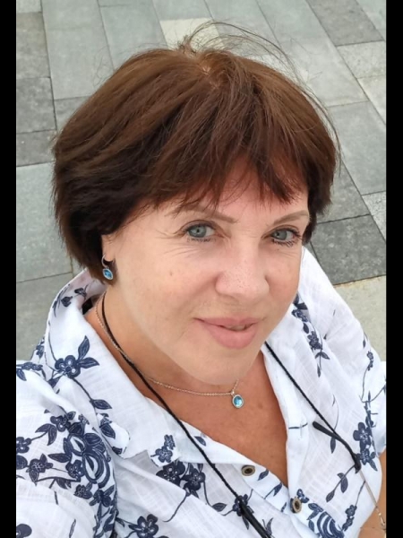 Olga (Espagne) / Réf. 92823 / Adhérente Agence Amélie