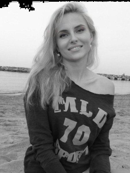 Ekaterina (bientôt à Cannes) / Réf. 92829 / Adhérente Agence Amélie