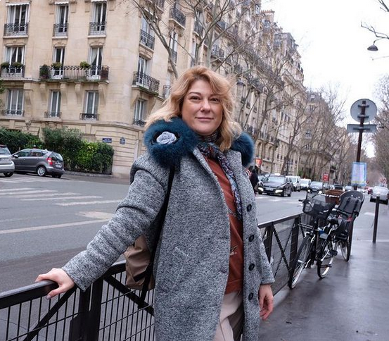 Photo de Irina / Réf. 92843 / Agence Amélie