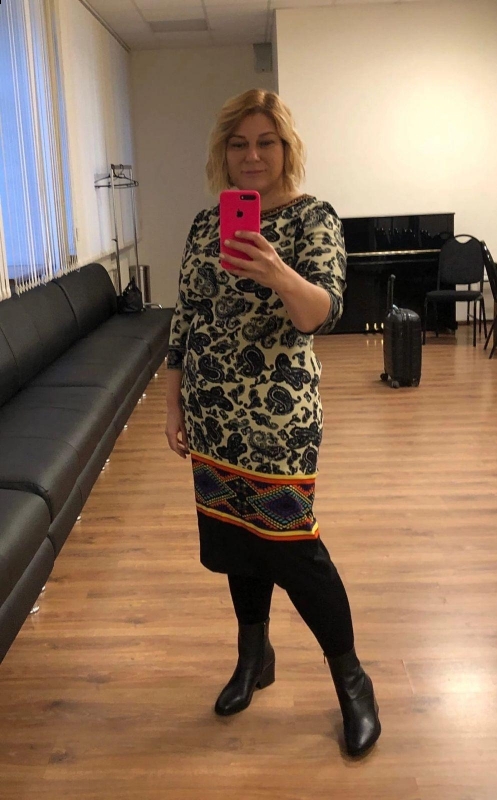 Photo de Irina / Réf. 92843 / Agence Amélie