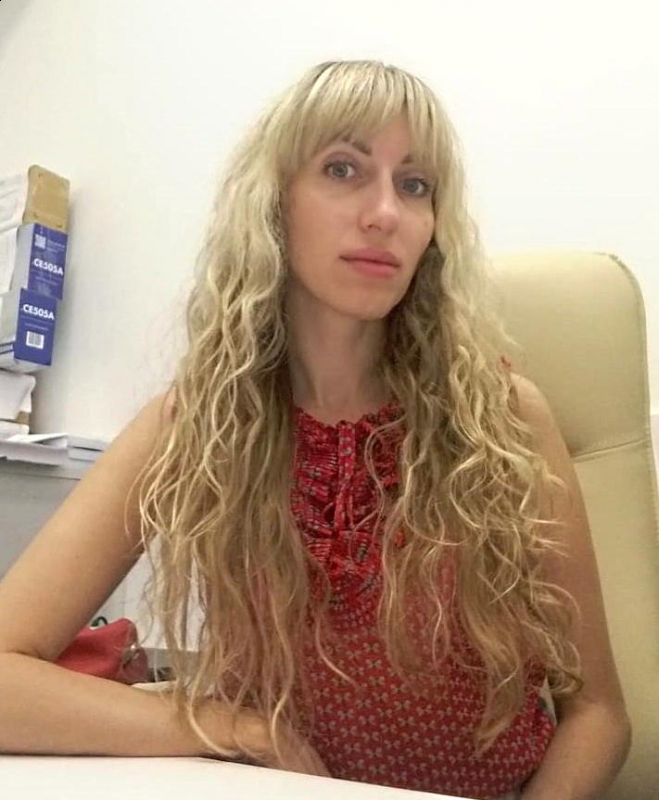 Photo de Maria (bientôt à Paris) / Réf. 92845 / Agence Amélie