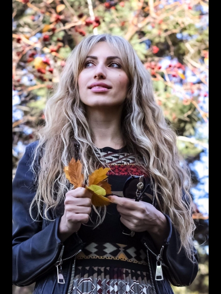 Maria ( Bientôt à Paris ) / Réf. 92845 / Adhérente Agence Amélie