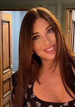 Photo de Evelina (souvent à Paris) / Réf. 92865 / Agence Amélie