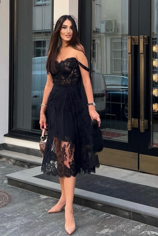 Photo de Evelina (souvent à Paris) / Réf. 92865 / Agence Amélie