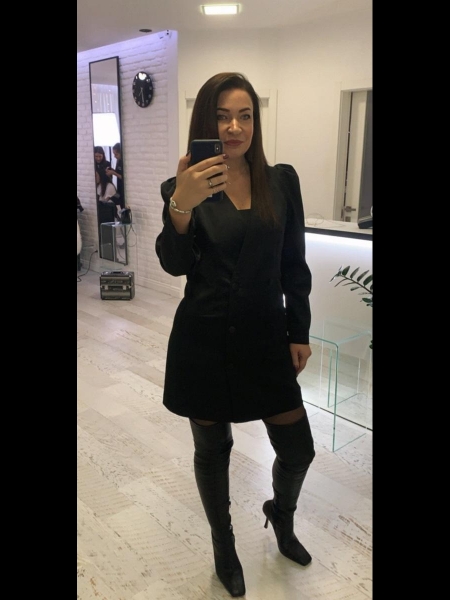 Elena (Cannes) / Réf. 92868 / Adhérente Agence Amélie