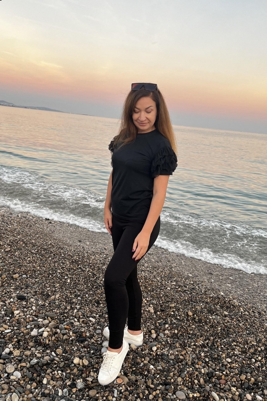 Photo de Elena (Cannes) / Réf. 92868 / Agence Amélie