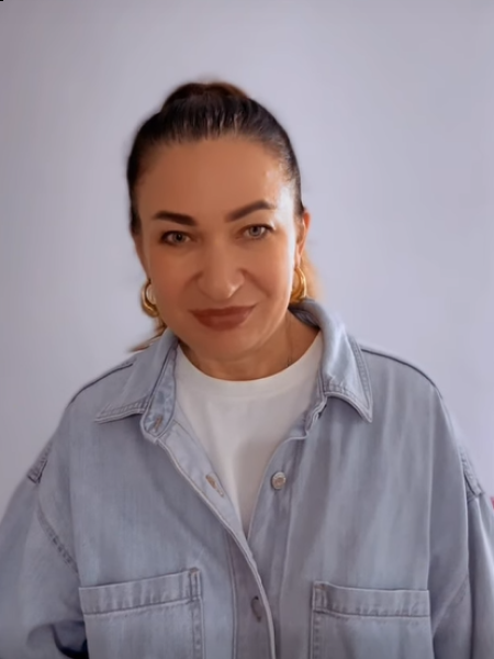 Elena (Cannes) / Réf. 92868 / Adhérente Agence Amélie