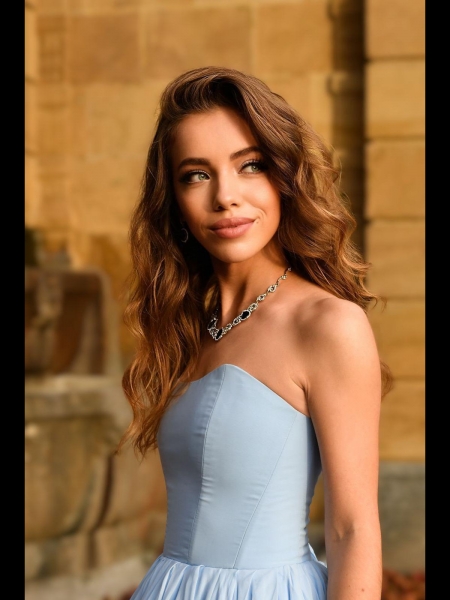 Sophia (Lausanne) / Réf. 92881 / Adhérente Agence Amélie