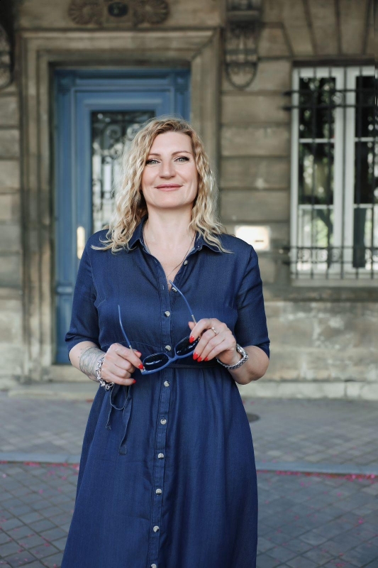 Photo de Svetlana (Angoulême) / Réf. 92892 / Agence Amélie