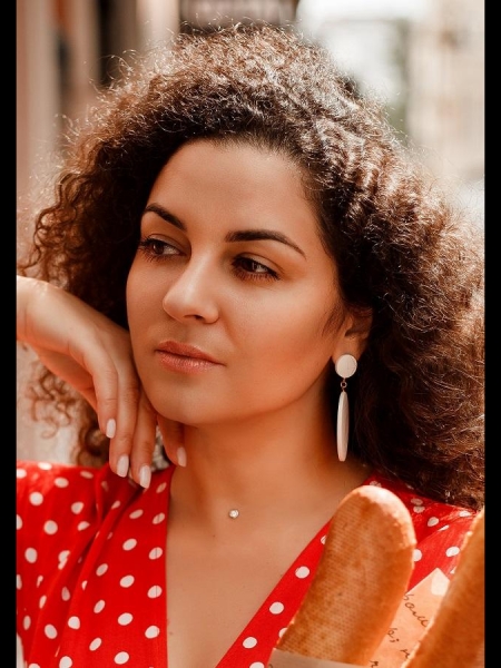 Evgeniia (Turquie) / Réf. 92894 / Adhérente Agence Amélie