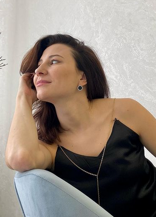 Photo de Natalya / Réf. 92908 / Agence Amélie