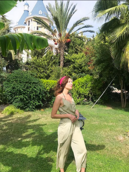 Natalya / Réf. 92908 / Adhérente Agence Amélie