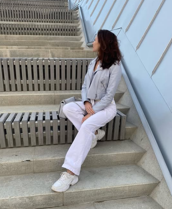 Photo de Natalya / Réf. 92908 / Agence Amélie