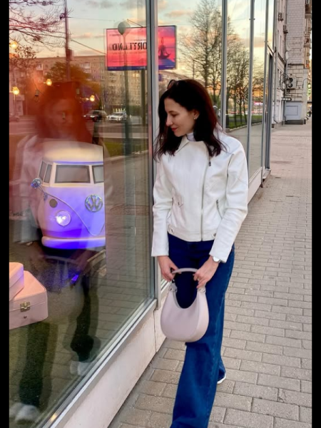 Natalya / Réf. 92908 / Adhérente Agence Amélie