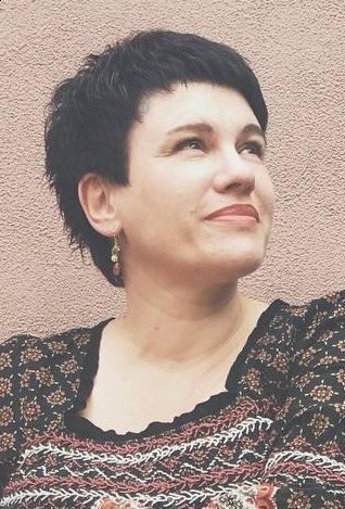 Photo de Irina (Angoulême) / Réf. 92913 / Agence Amélie