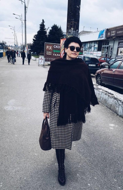 Photo de Irina (Angoulême) / Réf. 92913 / Agence Amélie
