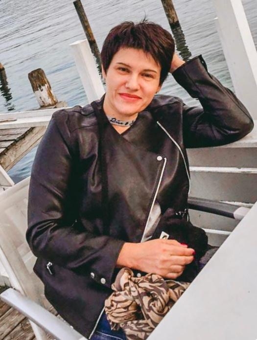 Photo de Irina (Angoulême) / Réf. 92913 / Agence Amélie